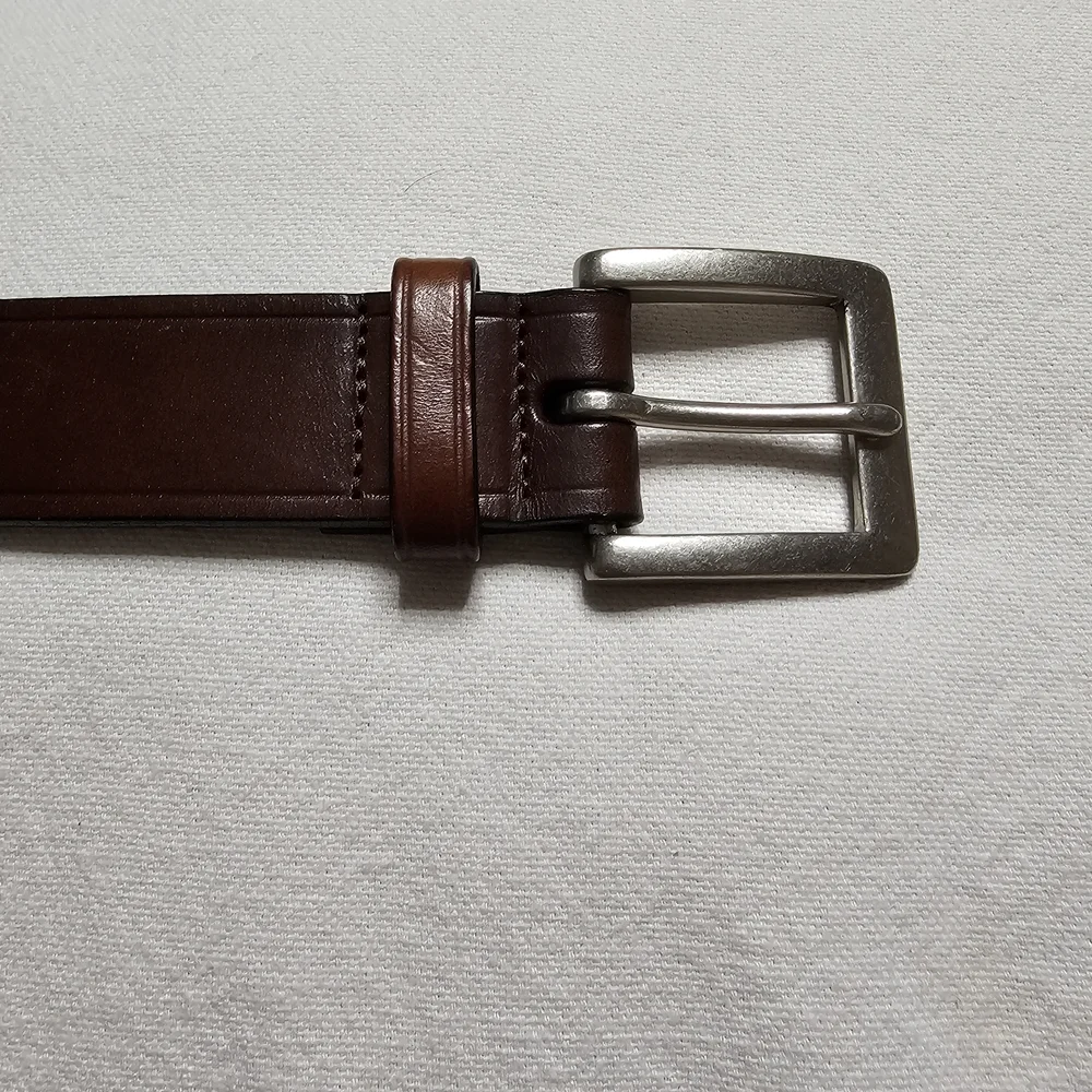 Elegant Dark Brown Leather‎ Belt with Silver Buckle